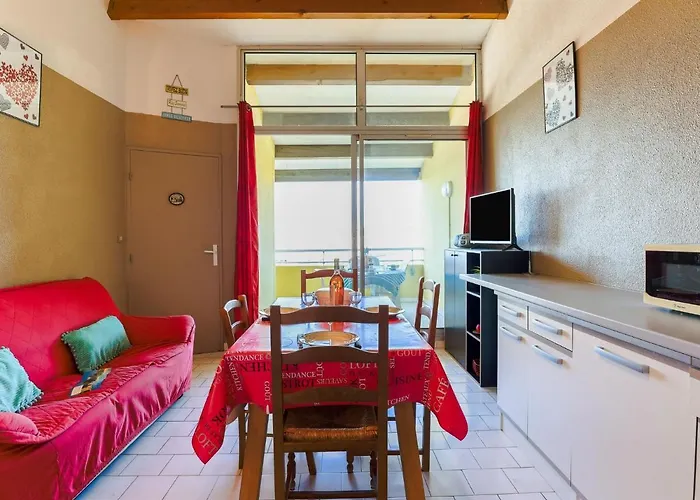 Port Saint Michel By Interhome *